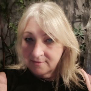 Meet your Posher, Gayle